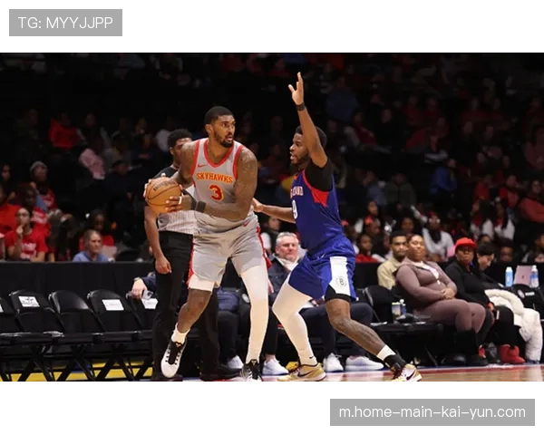 老鹰失去科林斯后内线空虚 卡佩拉下滑防守千疮百孔